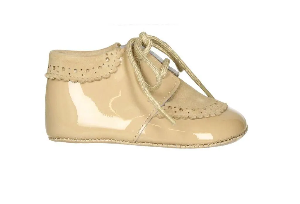Bota Cordon Charol Camel Empeine Ante Picados