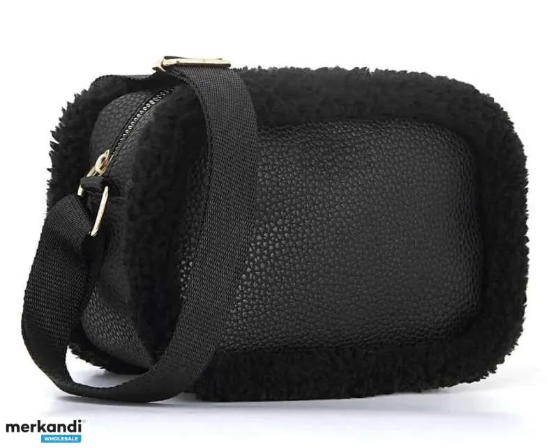 El Dmy ofrece una amplia gama de bolsos de mujer en diferentes modelos y colores para la venta al por mayor.