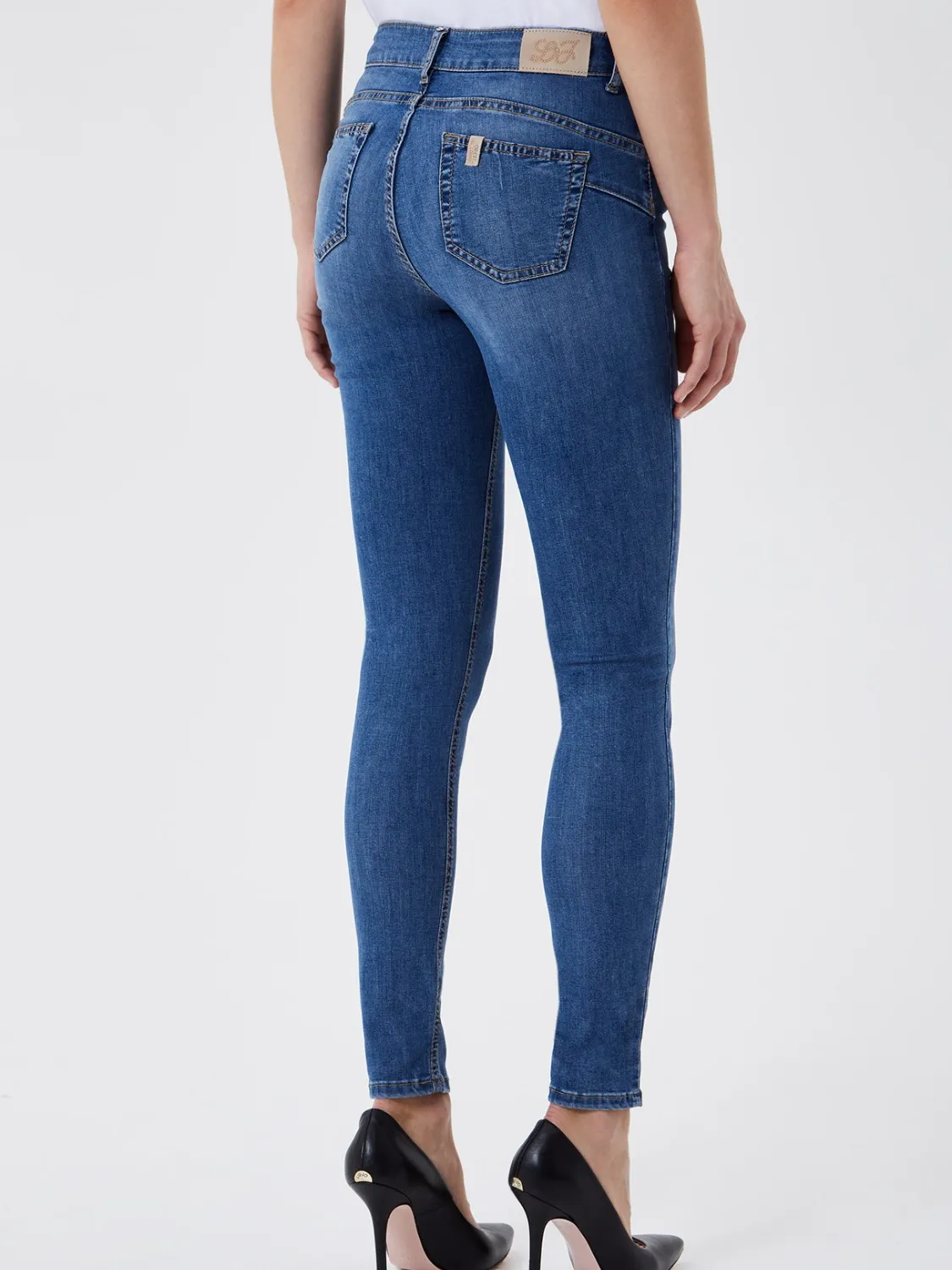JEANS DIVINE COLOR MEDIO LIU JO