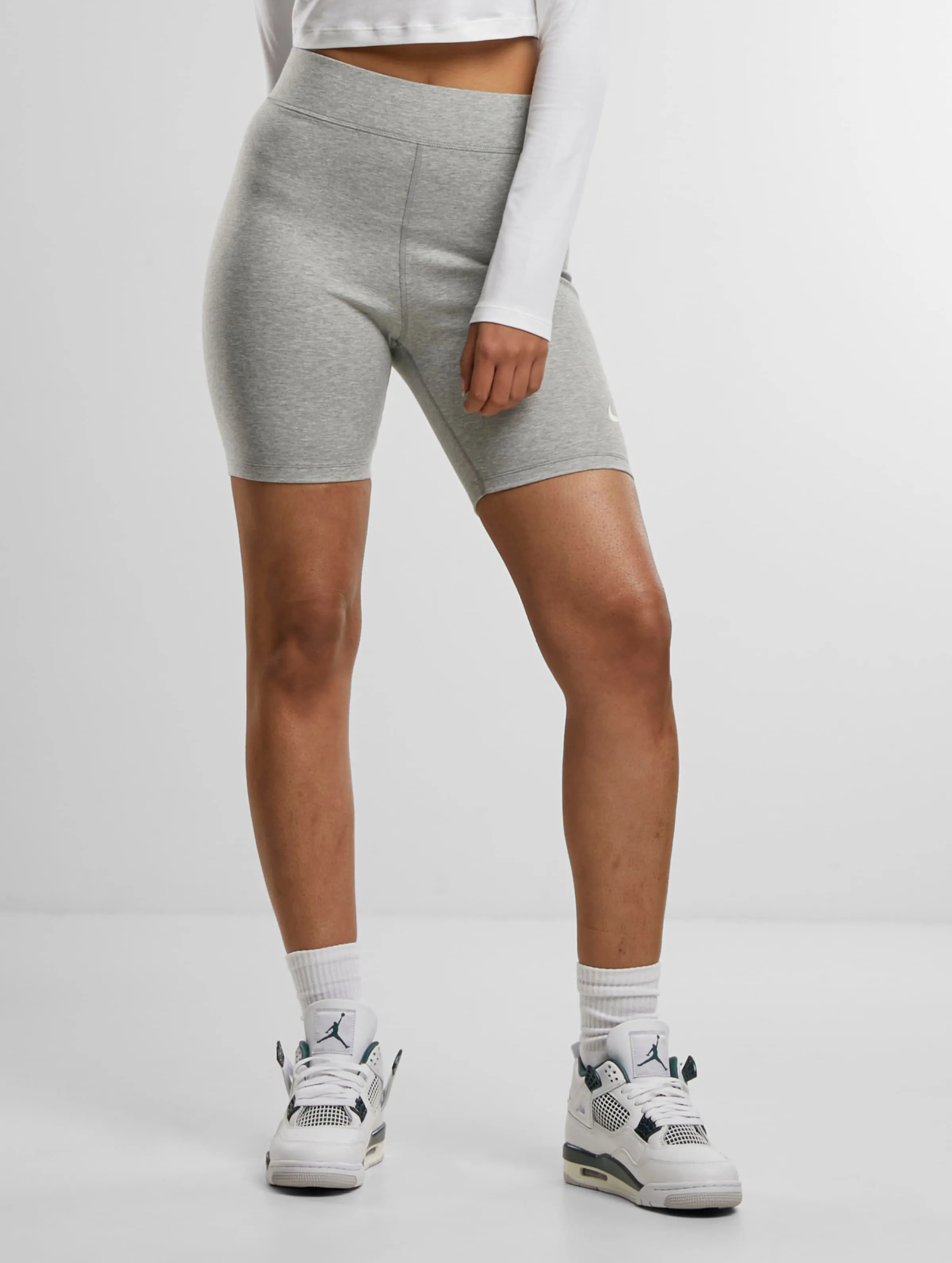 Nike Sportswear Classics