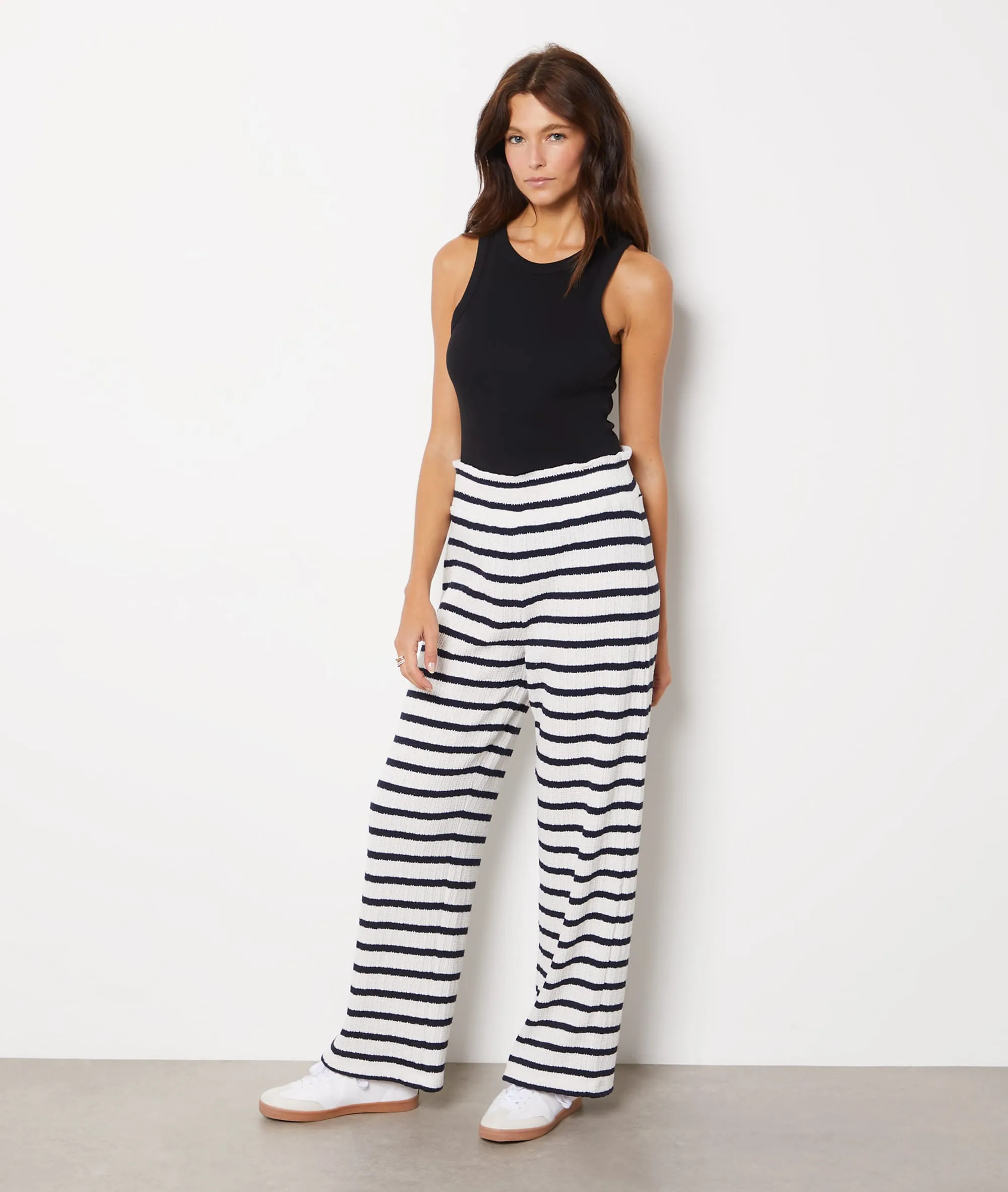 PANTALóN ANCHO ESTAMPADO DE RAYAS TABIE ECRU  ETAM