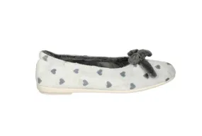 Zapatilla Gris Corazones Con Lazo