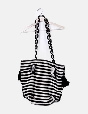 Zara Bolso shopper texturizado flecos